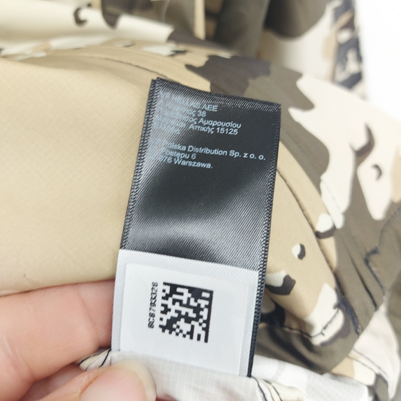 The North Face Windwall Camo Print Jacket - Picture 8 of 10